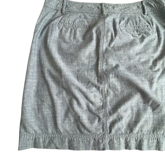 Talbots Blue Chambray Mini Skirt Women’s Size 14 Pockets Lightweight Straight - Picture 6 of 8